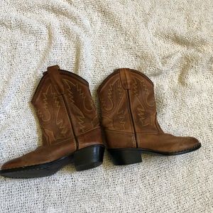 Kids cowboy boots
